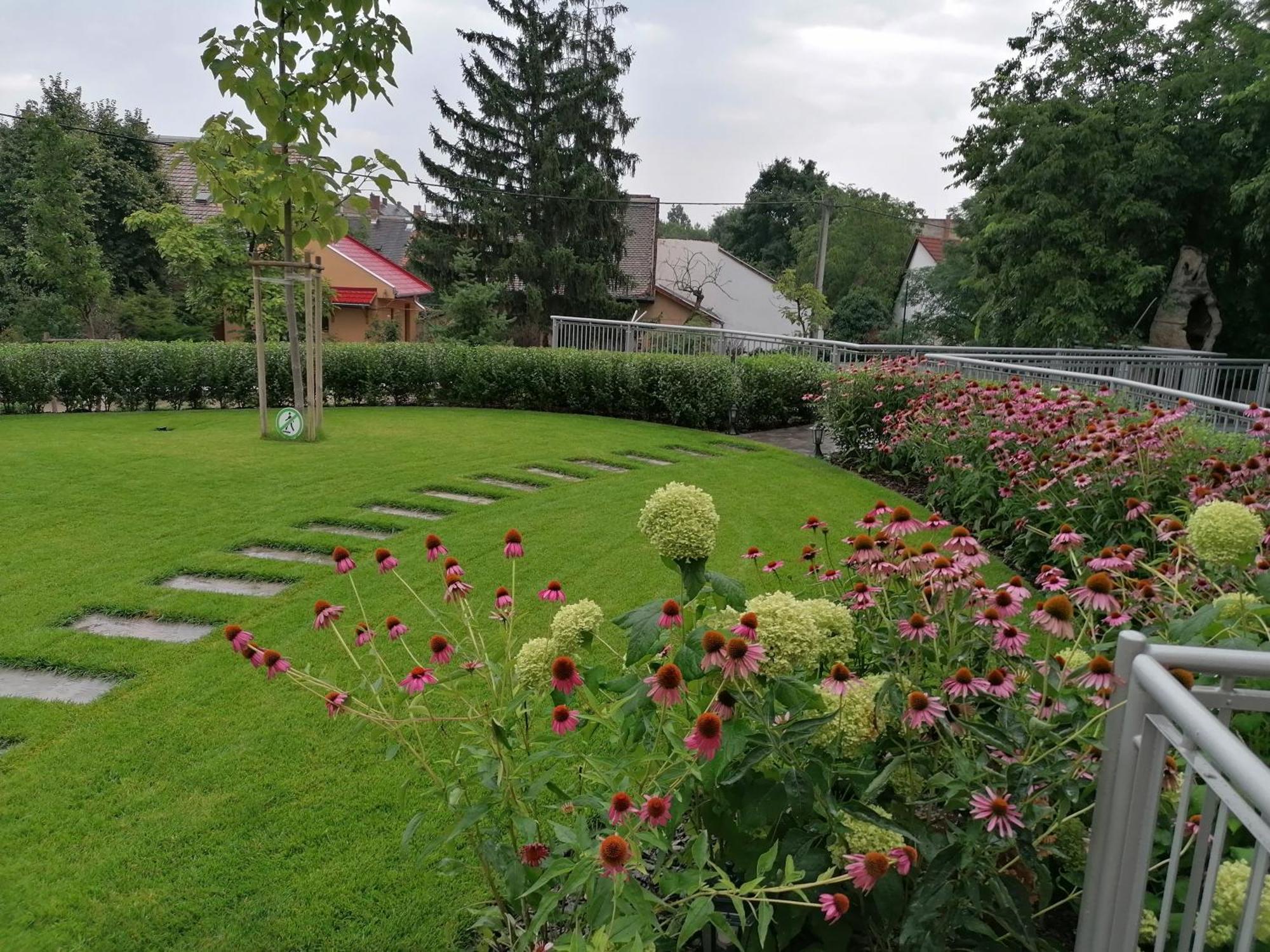 Toni Villa Budapest Bagian luar foto